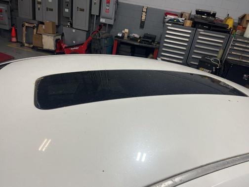 Winter Frost Pearl 2008 Nissan Maxima SE