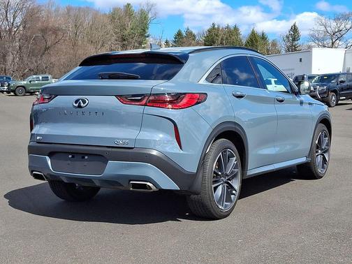 2025 INFINITI QX55 ESSENTIAL