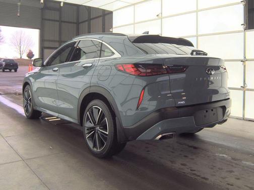 2025 INFINITI QX55 ESSENTIAL