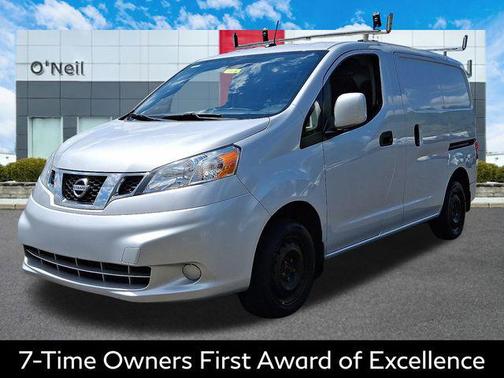 2020 Nissan NV200 SV