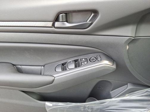 2025 Nissan Altima S FWD