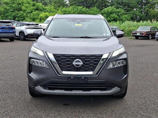 Gun Metallic 2023 Nissan Rogue SV