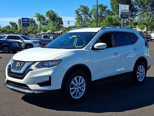 Glacier White 2019 Nissan Rogue S