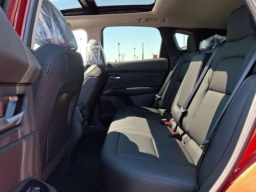 Scarlet Ember Tintcoat 2026 Nissan Murano SL