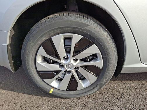 2025 Nissan Altima S FWD