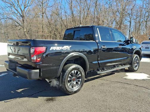 2024 Nissan Titan XD PRO-4X