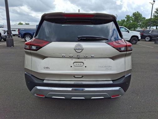 2022 Nissan Rogue Platinum