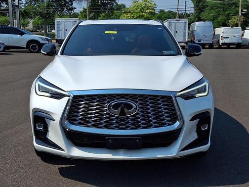 Radiant White 2023 INFINITI QX55 SENSORY