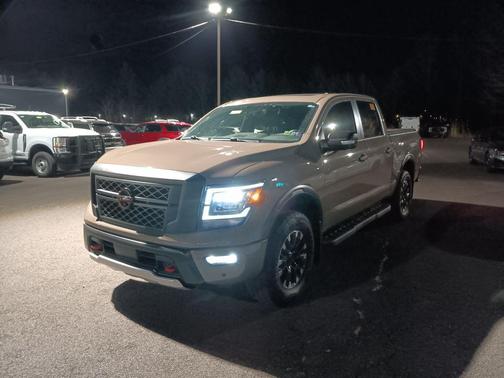 2023 Nissan Titan PRO-4X