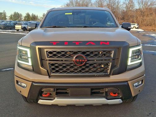 2023 Nissan Titan PRO-4X