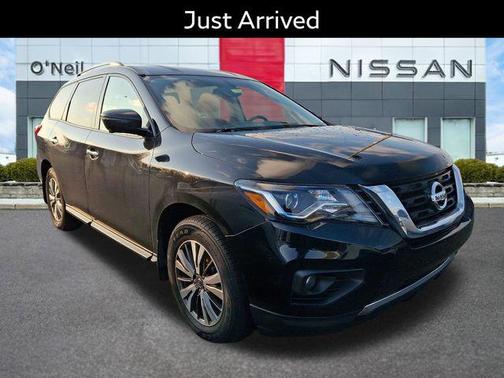 2019 Nissan Pathfinder SL