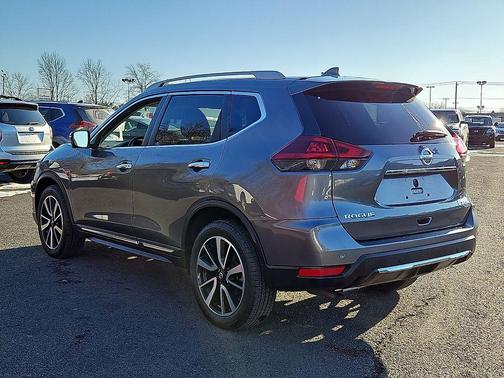2020 Nissan Rogue SL