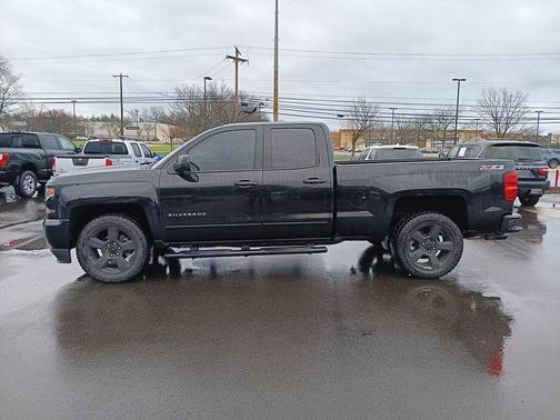 2017 Chevrolet Silverado 1500 2LT
