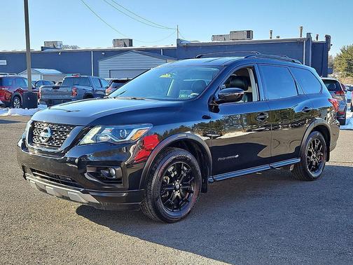 2020 Nissan Pathfinder SV 4WD