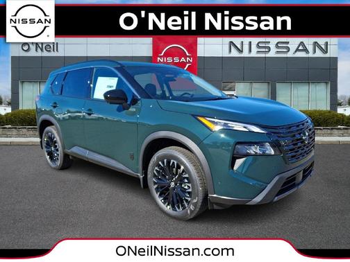 Obsidian Green 2027 Nissan Rogue Dark Armor