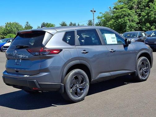 Gun Metallic 2026 Nissan Rogue SV