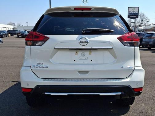 2019 Nissan Rogue SL