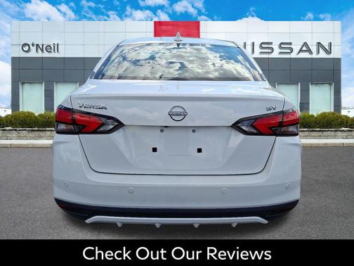 2023 Nissan Versa 1.6 SV