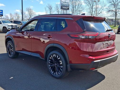 Scarlet Ember Tintcoat 2026 Nissan Rogue Dark Armor