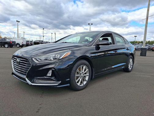 2018 Hyundai SONATA SE
