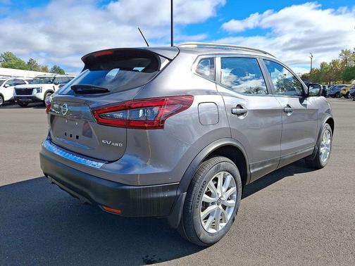 2020 Nissan Rogue Sport SV