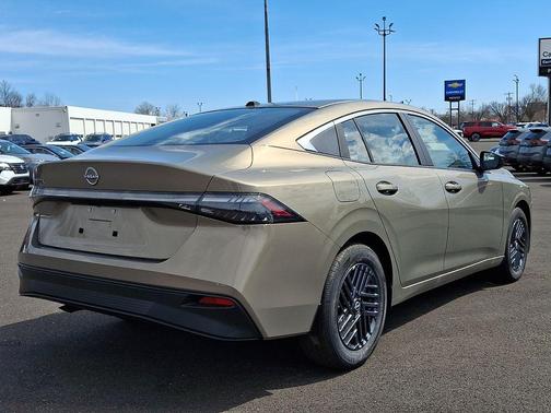 Imperial Bronze 2026 Nissan Sentra SV