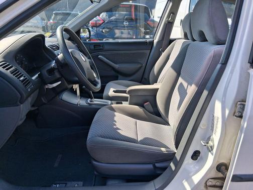 Taffeta White 2004 Honda Civic VP