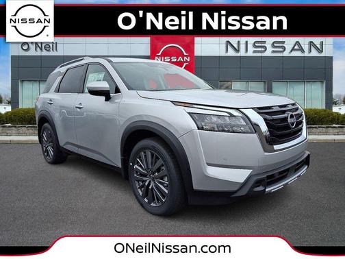 2025 Nissan Pathfinder SL 4WD