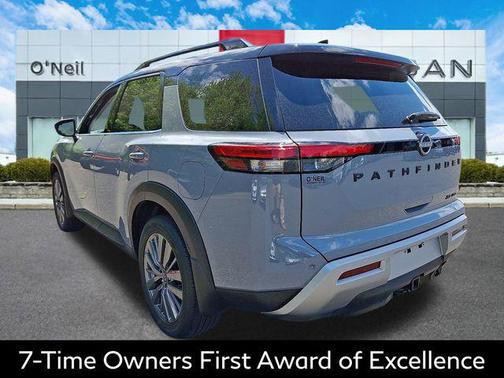 2024 Nissan Pathfinder SL 4WD