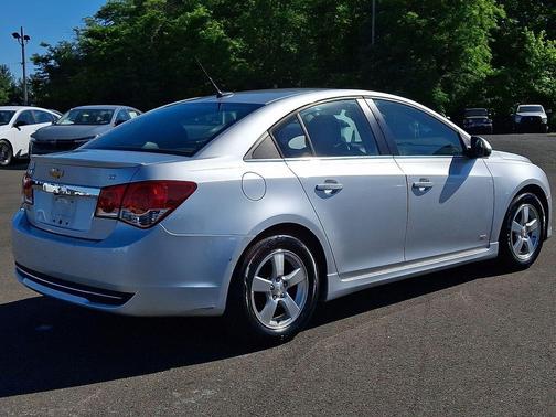 Silver Ice Metallic 2014 Chevrolet Cruze 1LT