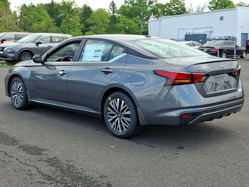 Gun Metallic 2026 Nissan Altima 2.5 SV