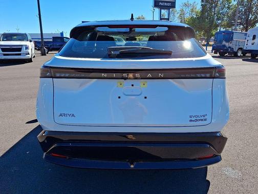 2024 Nissan ARIYA EVOLVE+