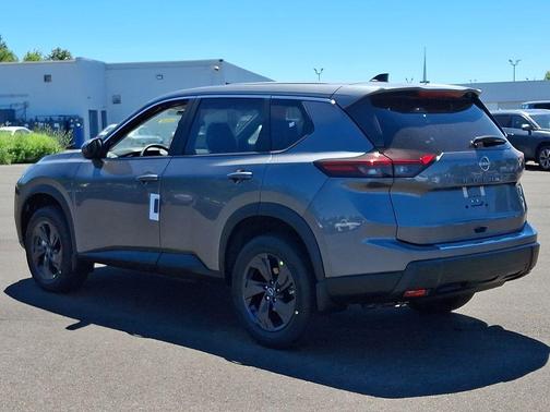 Gun Metallic 2026 Nissan Rogue SV