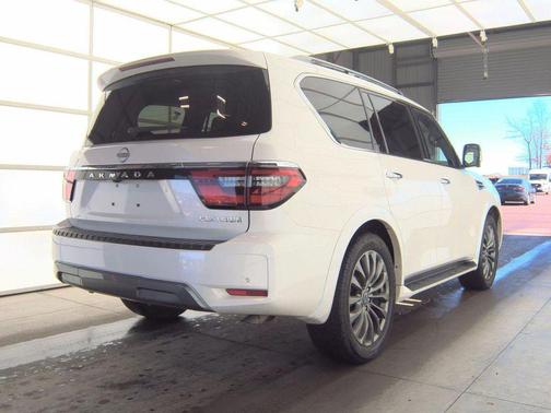 2024 Nissan Armada Platinum 4WD