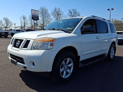Pearl White 2013 Nissan Armada SV