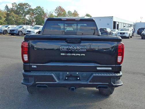 Onyx Black 2023 GMC Sierra 1500 Elevation