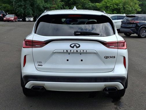 Radiant White 2023 INFINITI QX50 SPORT AWD