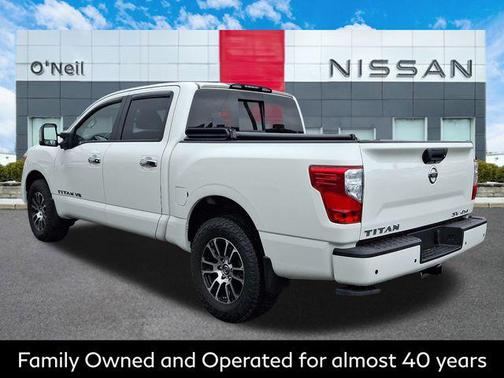2020 Nissan Titan SV