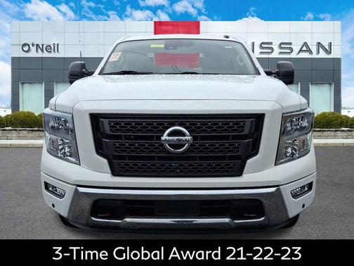 2020 Nissan Titan SV