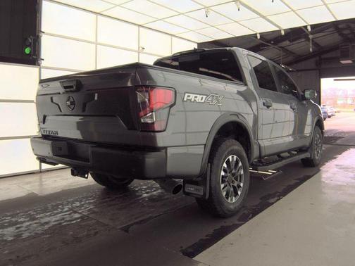 2024 Nissan Titan PRO-4X