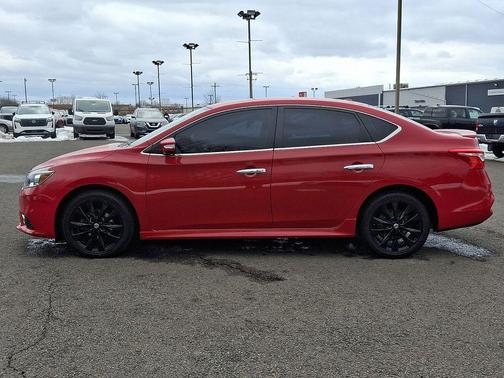 2019 Nissan Sentra SR