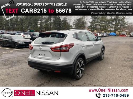 Photo 4 of 8 of 2021 Nissan Rogue Sport SL