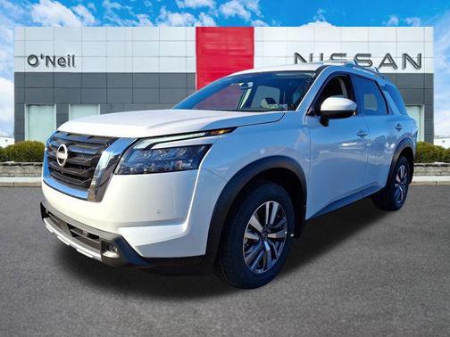 2025 Nissan Pathfinder SL 4WD
