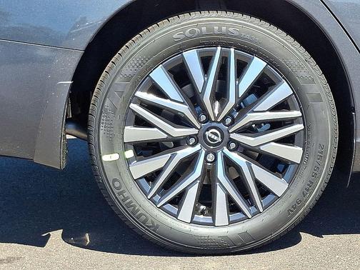 Gun Metallic 2026 Nissan Altima 2.5 SV