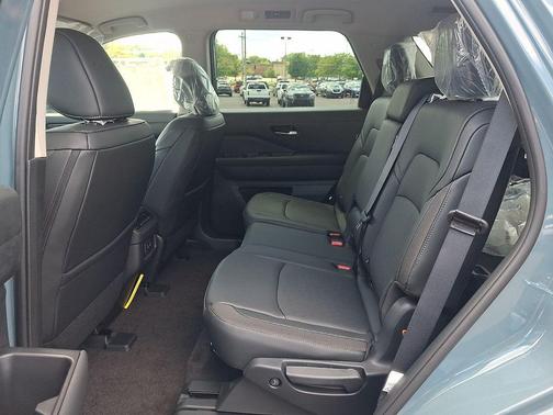 Baltic Teal 2026 Nissan Pathfinder SL