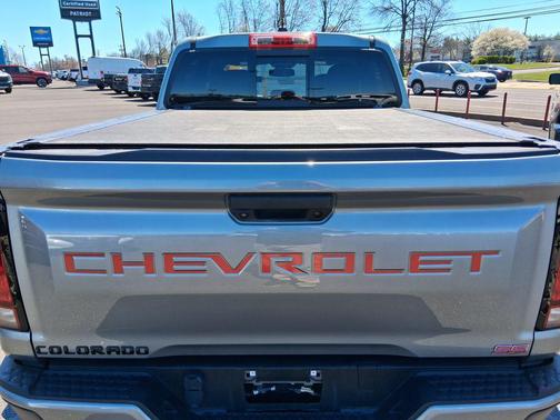 Sterling Gray Metallic 2023 Chevrolet Colorado LT