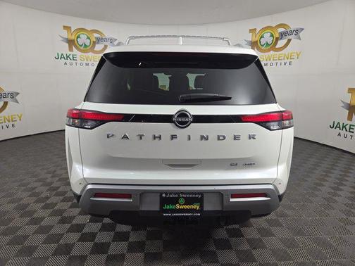 2024 Nissan Pathfinder SL 4WD