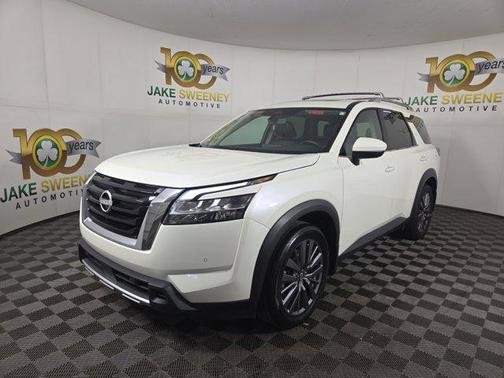2024 Nissan Pathfinder SL 4WD