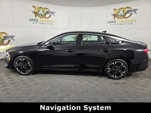 Ebony Black 2022 Kia K5 GT-Line