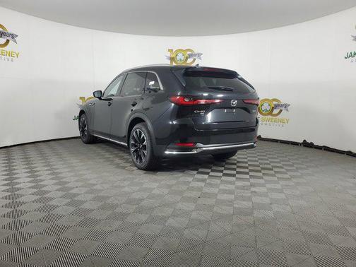 2025 Mazda CX-90 PHEV Premium Plus